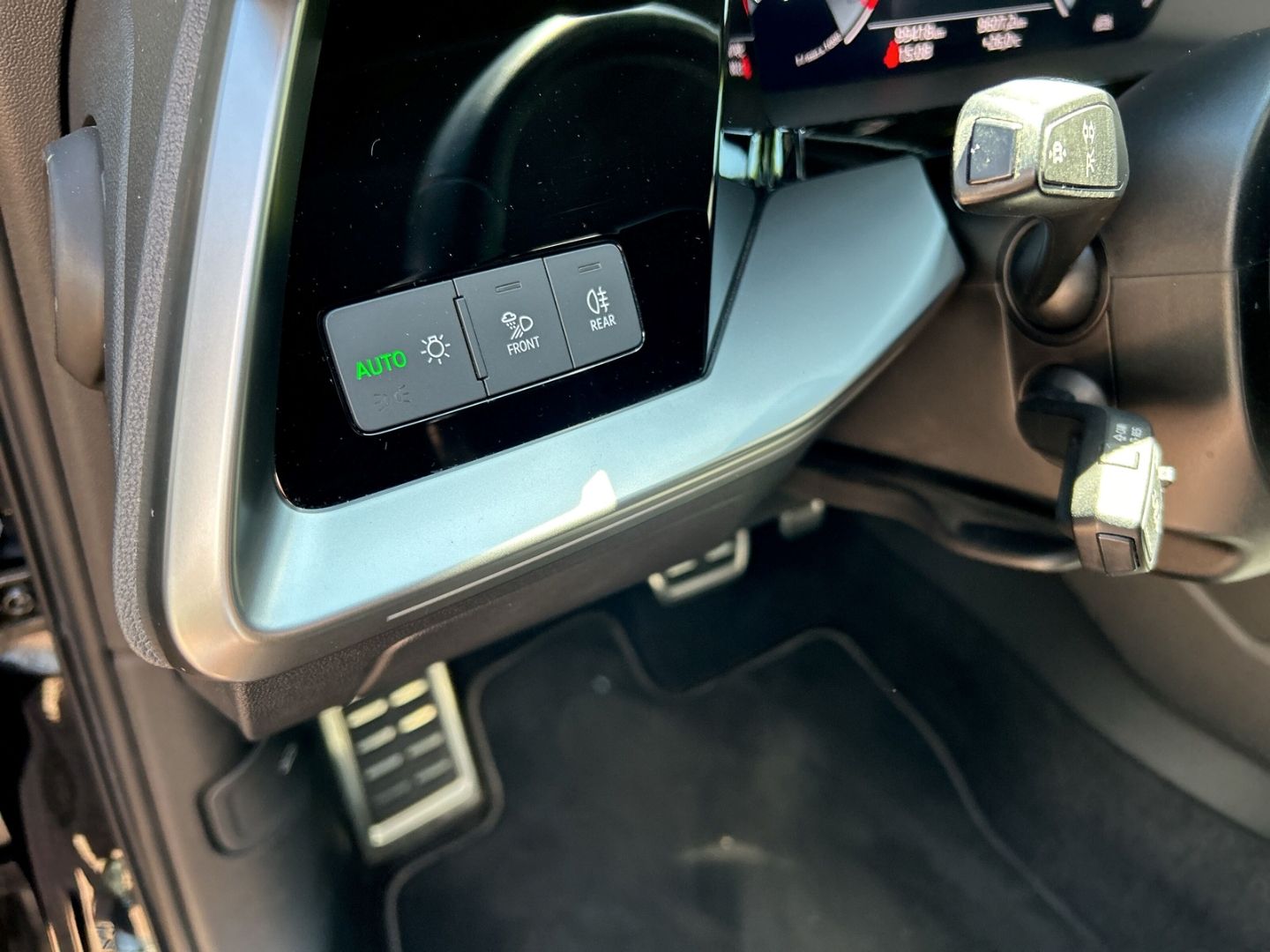 Fahrzeugabbildung Audi A3 Sportback 30 TDI S tronic S Line LED+CARPLAY