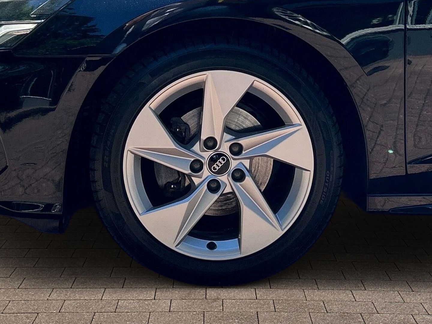 Fahrzeugabbildung Audi A3 Sportback 30 TDI S tronic S Line LED+CARPLAY