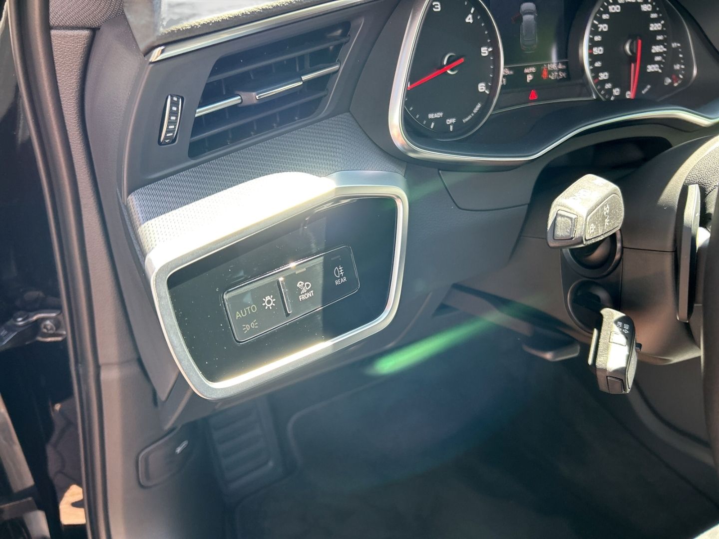 Fahrzeugabbildung Audi A6 Avant 40 TDI quattro S tronic SPORT+MATRIX+LE