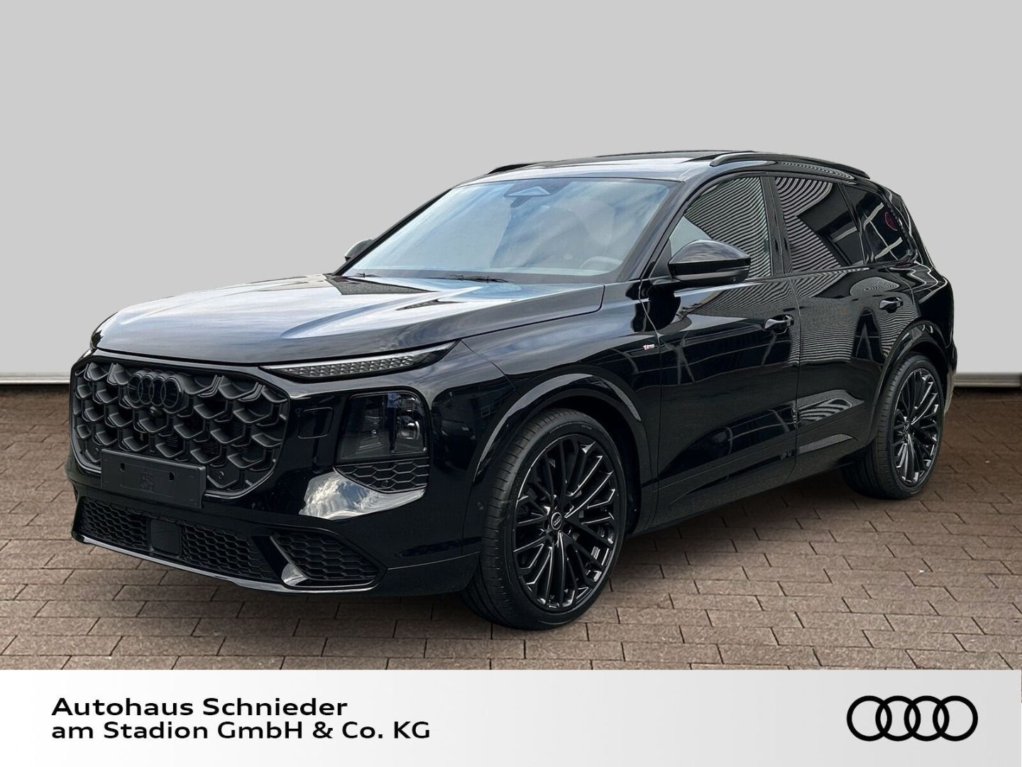 Fahrzeug 3 Fahrzeugabbildung Audi Q7 SUV TDI 220KW+HUD+LUFT+STHZ+AHK-EL+PANO+B&O - mit KI generiert/bearbeitet