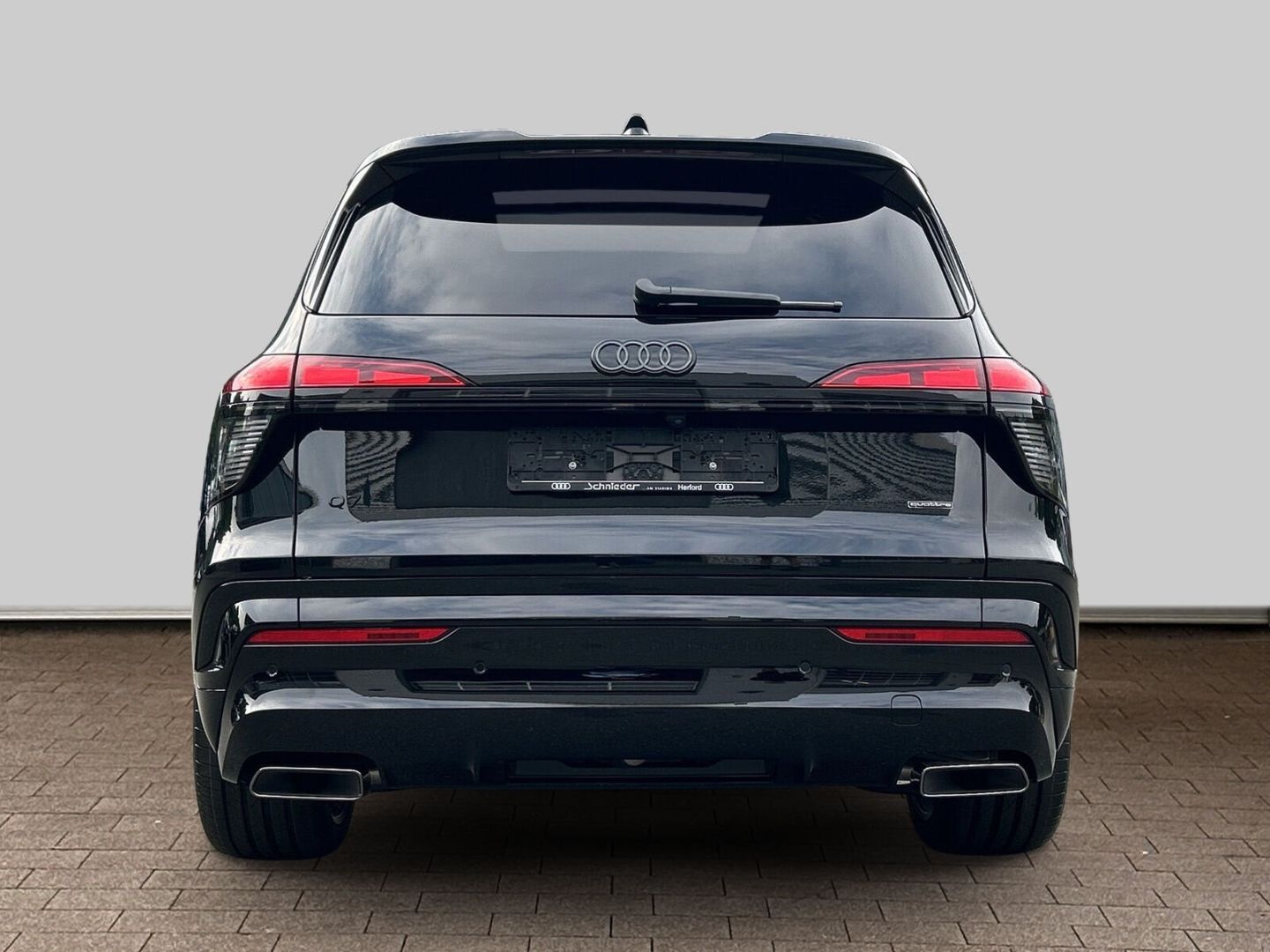 Fahrzeug 10 Fahrzeugabbildung Audi Q7 SUV TDI 220KW+HUD+LUFT+STHZ+AHK-EL+PANO+B&O - mit KI generiert/bearbeitet