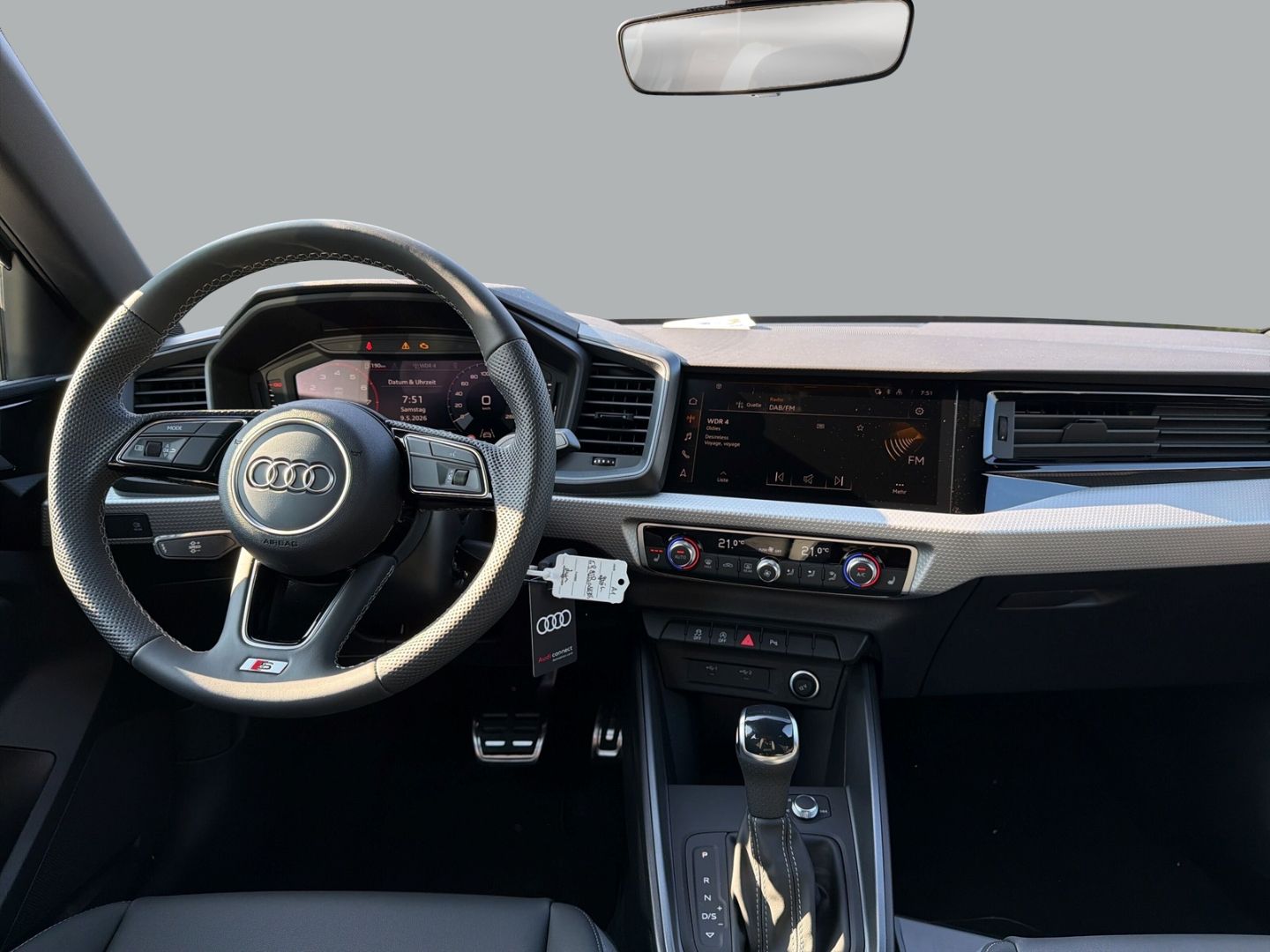 Fahrzeugabbildung Audi A1 SPORTBACK 30TFSi S-TRONIC+SLINE+VIRTUAL+PDC - mit KI generiert/bearbeitet