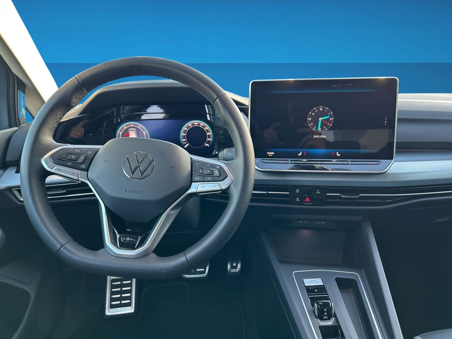 Fahrzeug 13 Fahrzeugabbildung Volkswagen Golf Mildhybrid EU6e VIII 1.5 eTSI 85 kW Goal AH - mit KI generiert/bearbeitet