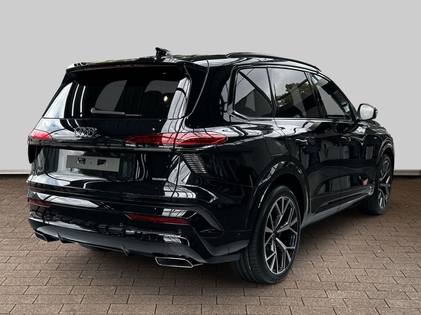 Fahrzeug 6 Fahrzeugabbildung Audi Q7 SUV TDI 220KW+HUD+PANO+STHZ+B&O+LUFT+AHK-LED - mit KI generiert/bearbeitet