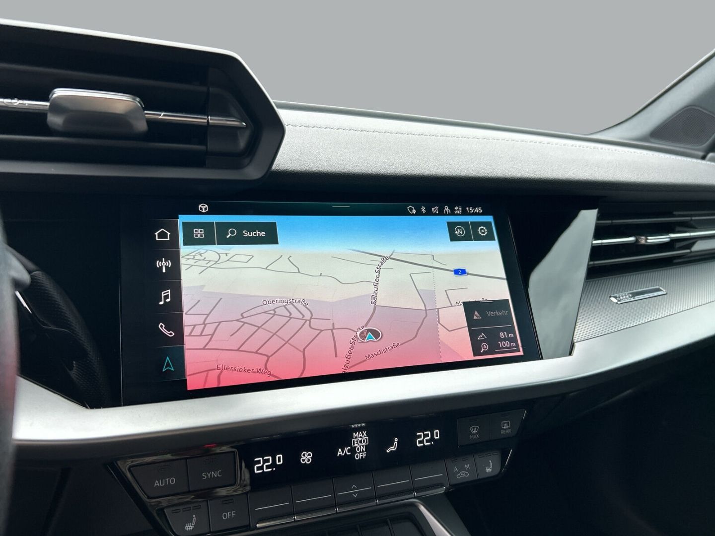 Fahrzeugabbildung Audi A3 Sportback 40 TFSI e S tronic S Line MATRIX CA - mit KI generiert/bearbeitet
