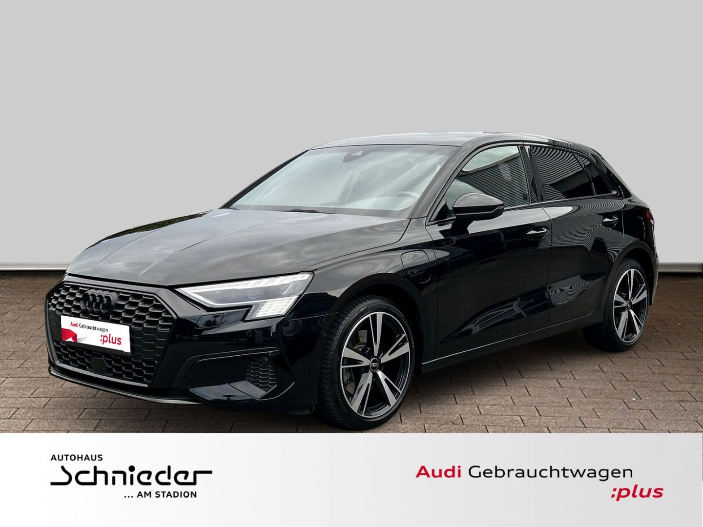 Fahrzeugabbildung Audi A3 Sportback 40 TFSI e S tronic S Line MATRIX CA - mit KI generiert/bearbeitet