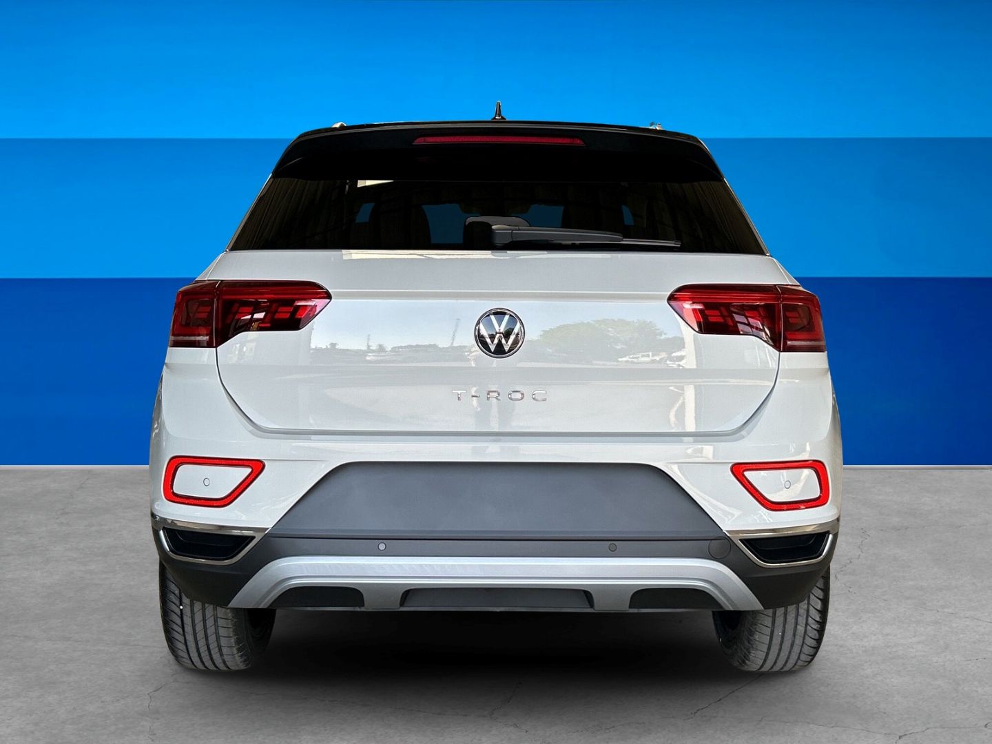 Fahrzeugabbildung Volkswagen T-Roc Style 1.5l TSI IQ.LIGHT AHK REAR VIEW EASY