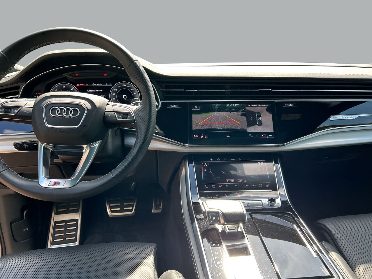 Fahrzeugabbildung Audi Q7 50 TDI quattro S line Leder+ Sportsitze+ Head