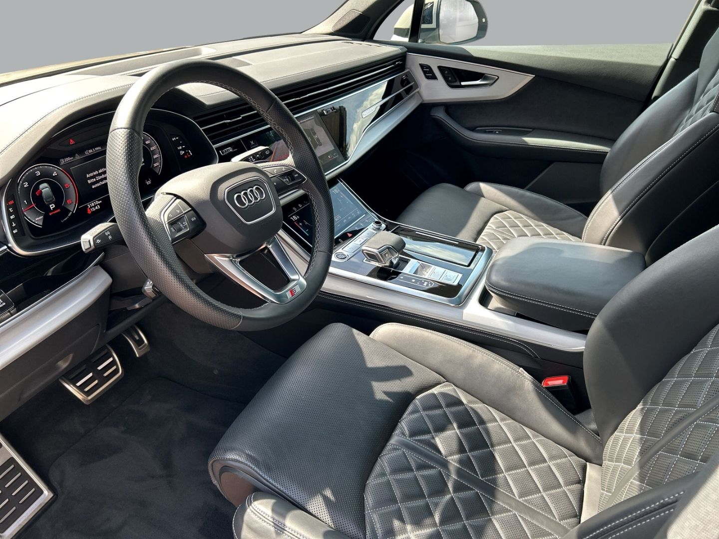 Fahrzeugabbildung Audi Q7 50 TDI quattro S line Leder+ Sportsitze+ Head