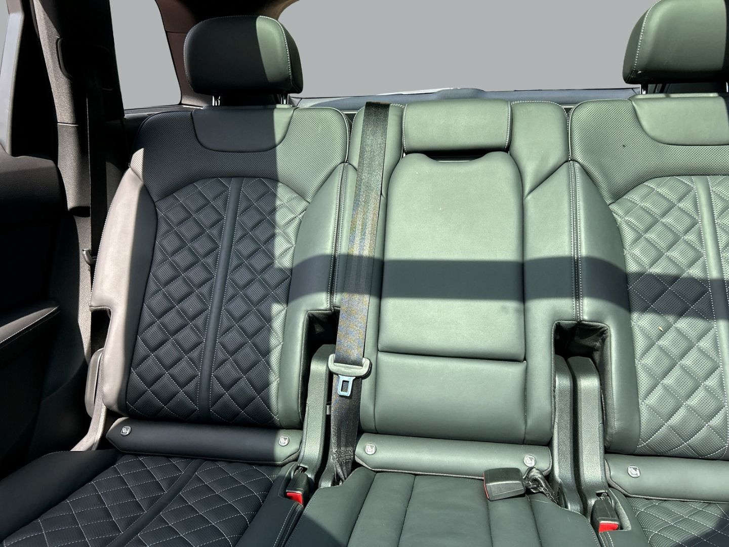 Fahrzeugabbildung Audi Q7 50 TDI quattro S line Leder+ Sportsitze+ Head