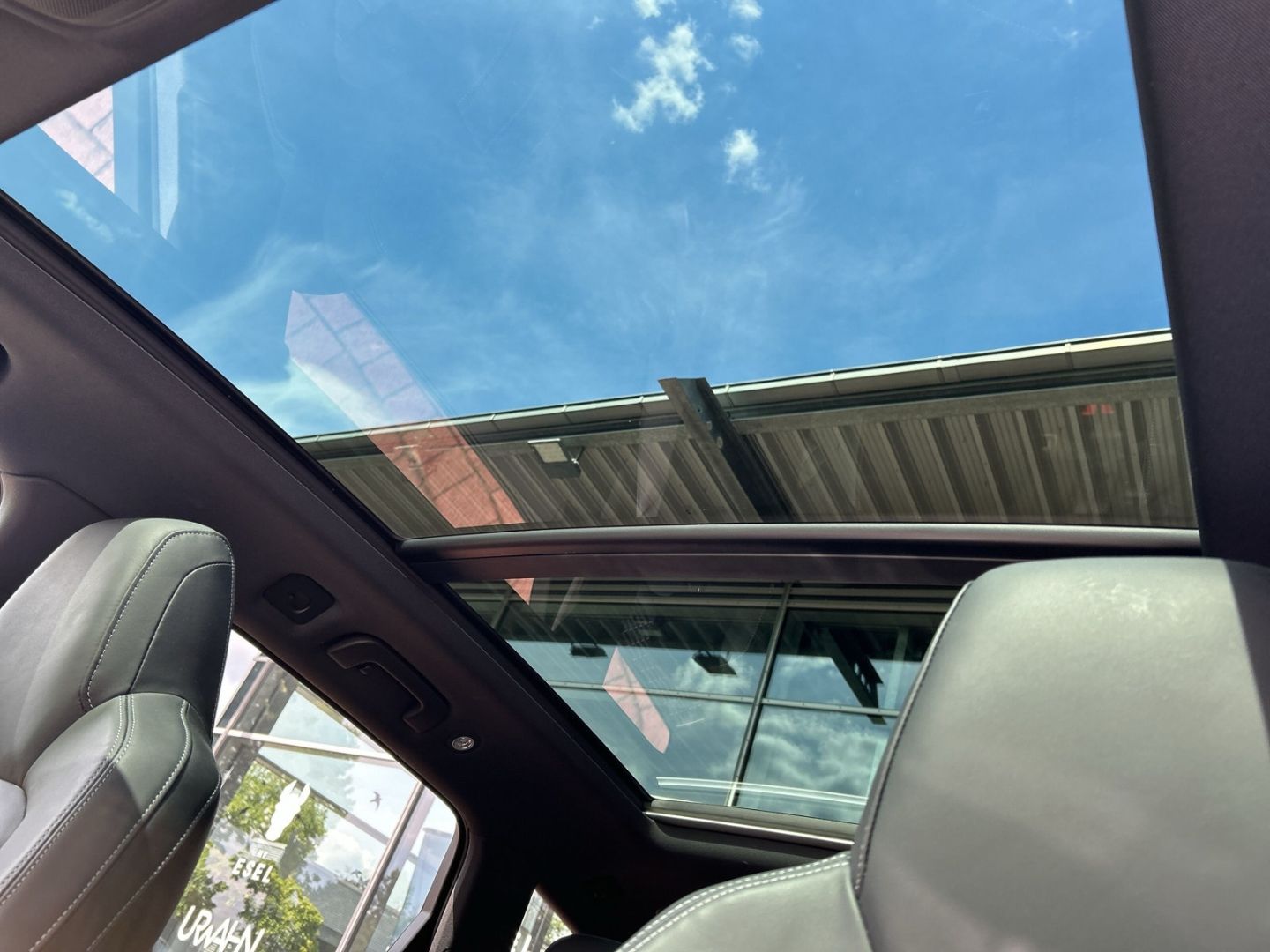 Fahrzeugabbildung Audi Q7 50 TDI quattro S line Leder+ Sportsitze+ Head