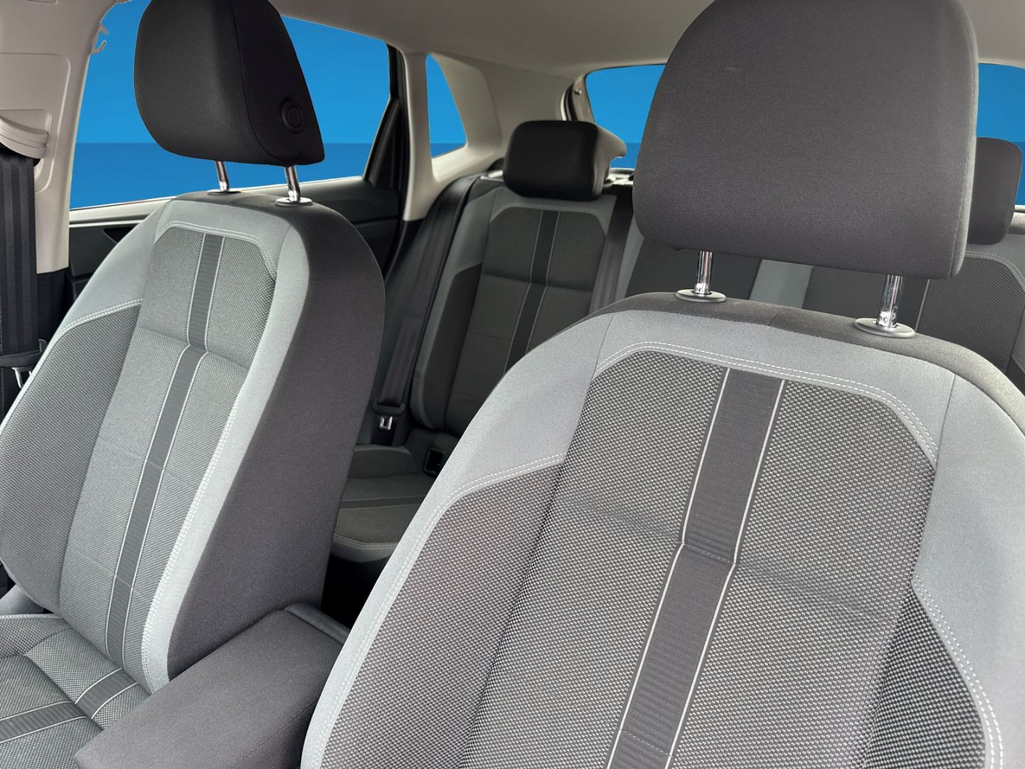 Fahrzeugabbildung Volkswagen Polo 1.0 TSI Highline Climatronic