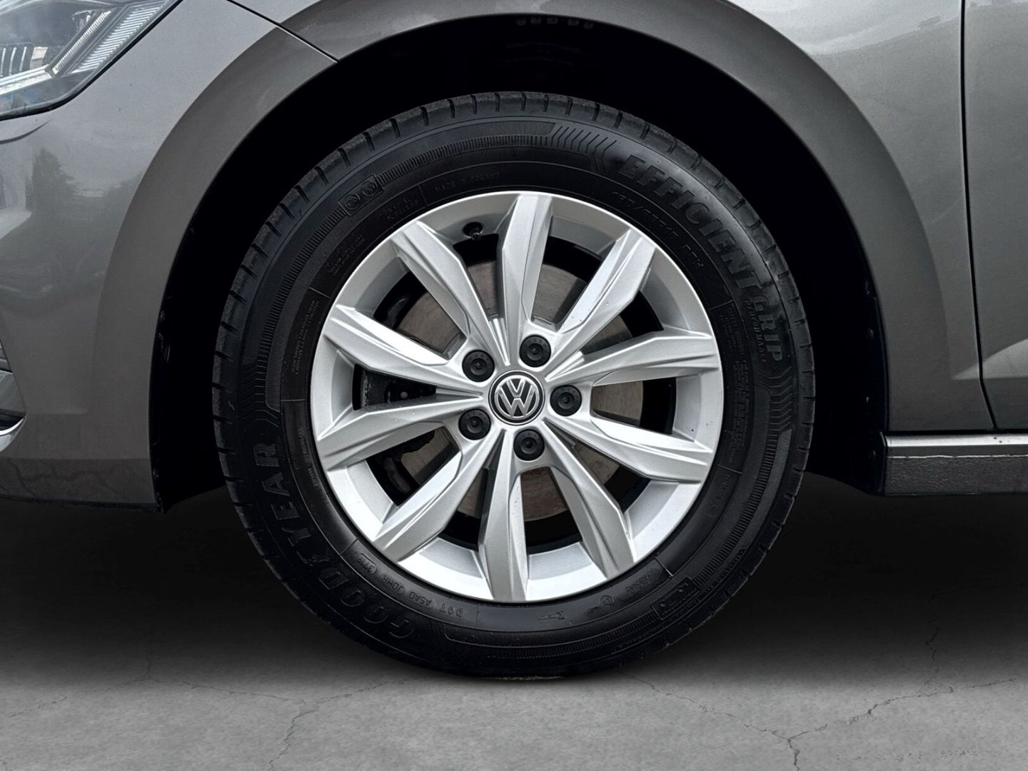 Fahrzeugabbildung Volkswagen Polo 1.0 TSI Highline Climatronic