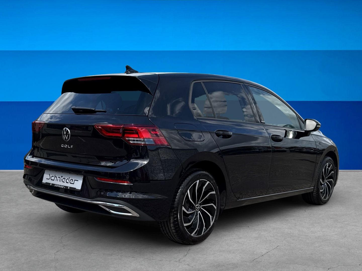 Fahrzeugabbildung Volkswagen Golf 8 1.0 TSI Move Climatronic Light Assist