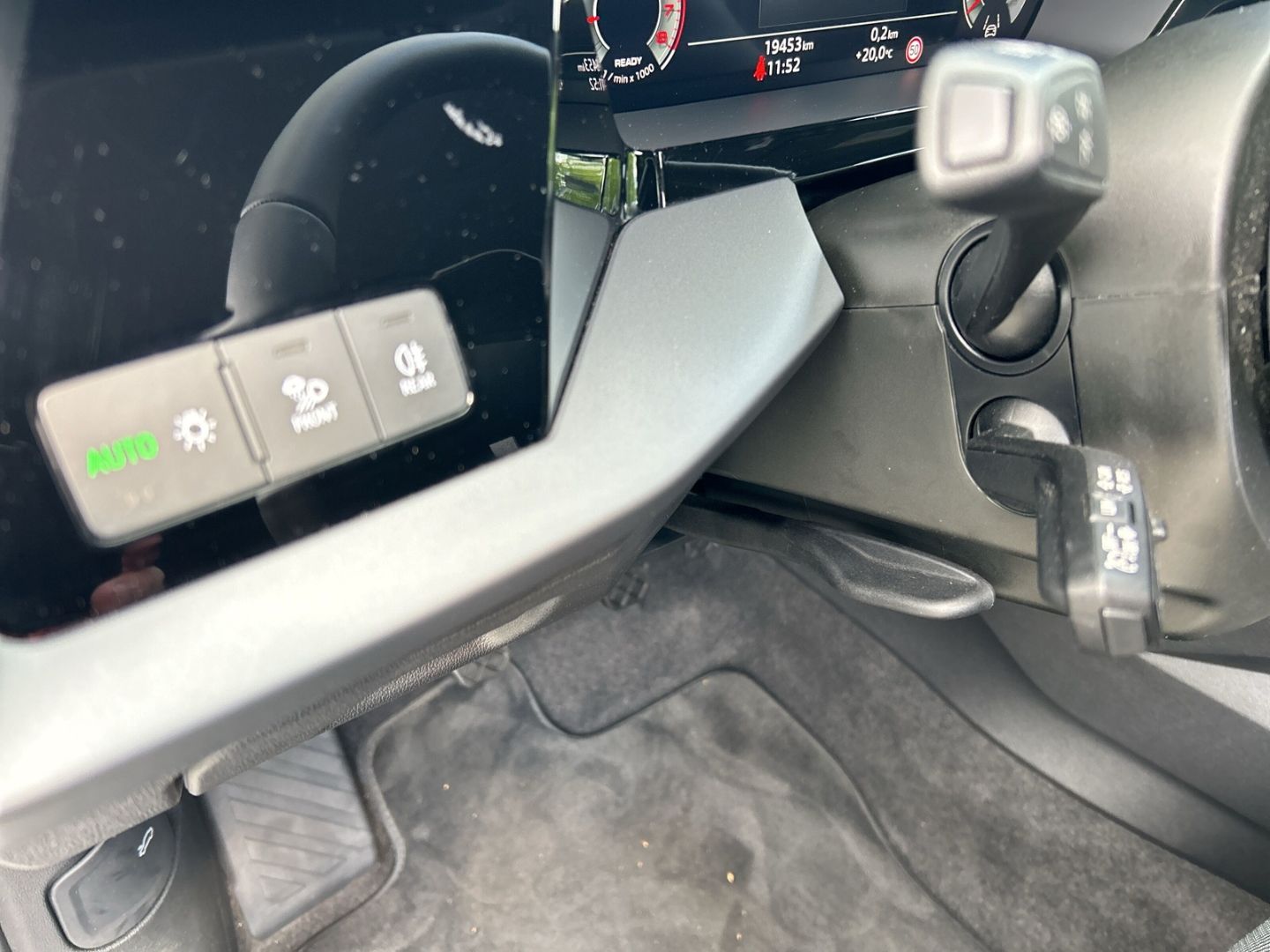 Fahrzeugabbildung Audi A3 S-Line 30 TFSI LED+ KAMERA+NAVI+SONOS