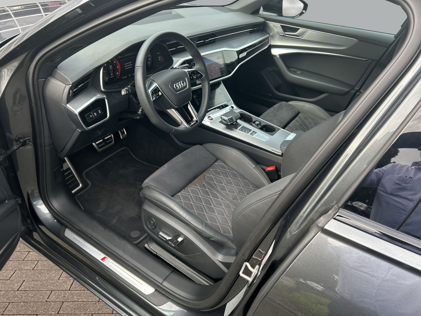Fahrzeugabbildung Audi S6 Limousine 3.0 TDI quattro HUD+B&O+StandHZG+PA