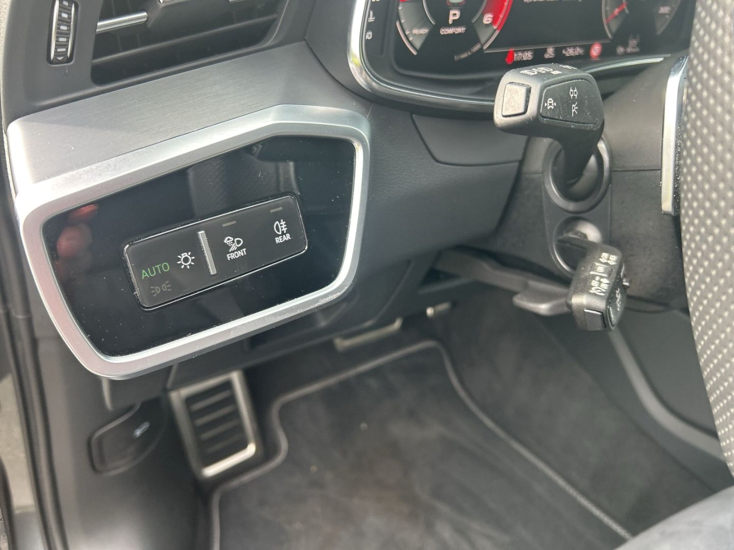 Fahrzeugabbildung Audi S6 Limousine 3.0 TDI quattro HUD+B&O+StandHZG+PA