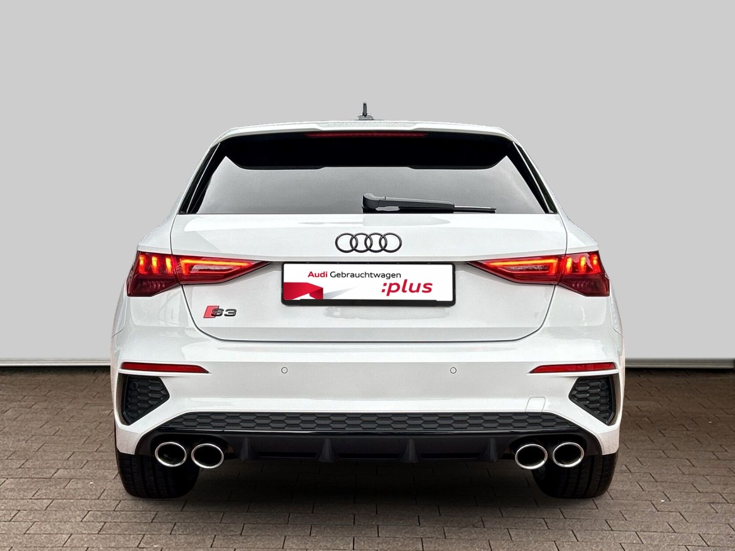 Fahrzeugabbildung Audi S3 Sportback 2.0 TFSI quattro NAVI+LEDER+VIRTUAL