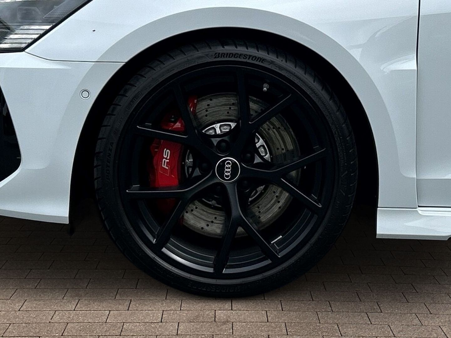 Fahrzeugabbildung Audi RS3 Sportback 2.5 TFSI quattro LED+NAVI+LEDER+VI