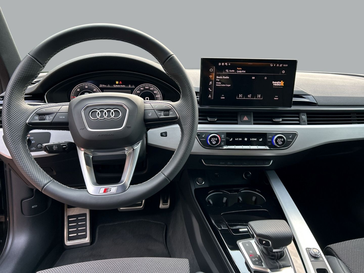 Fahrzeugabbildung Audi A4 Avant 35 TDI S-LINE+NAVI+LEDER+LED+ACC+VIRTUA