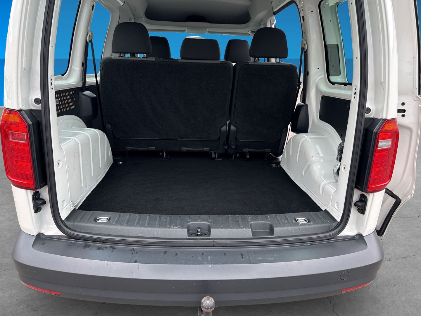 Fahrzeugabbildung Volkswagen Caddy 2.0 TDI Kombi AHK Klima AHK