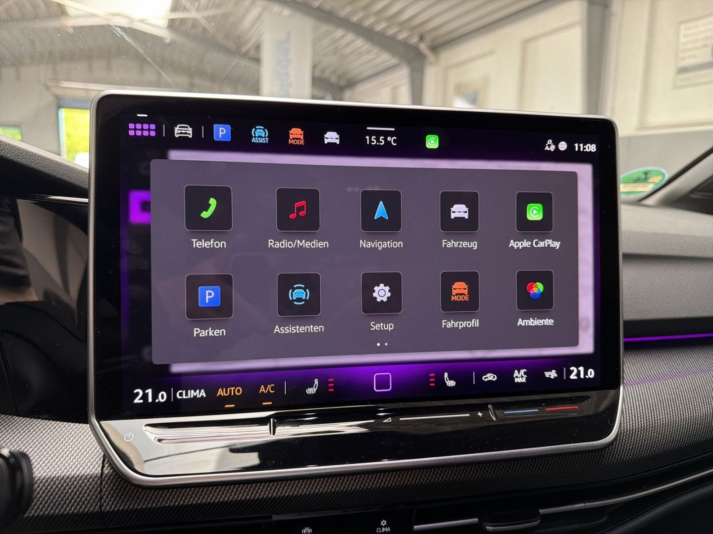 Fahrzeugabbildung Volkswagen Golf R-Line 1,5 l eTSI AHK LED+