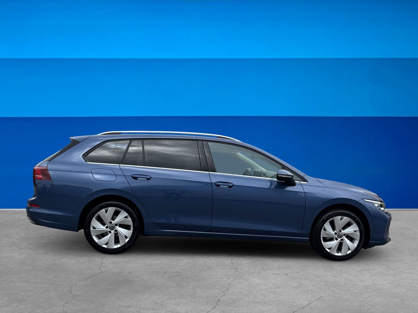 Fahrzeugabbildung Volkswagen Golf 8 1.5 eTSI Style Rückfahrkamera AHK