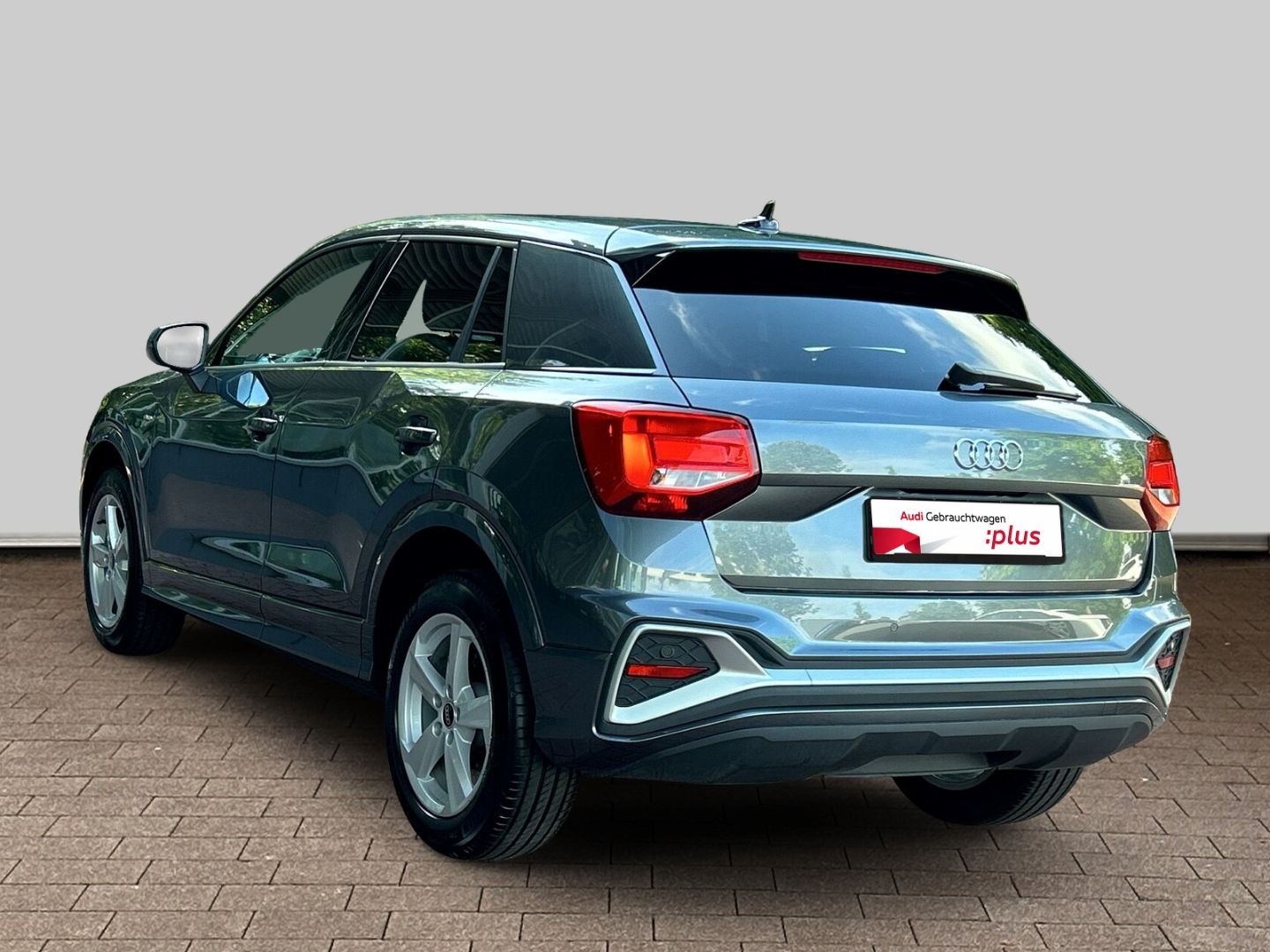 Fahrzeugabbildung Audi Q2 S line 30 TFSI Navi CarPlay AHK Sportsitze Sc