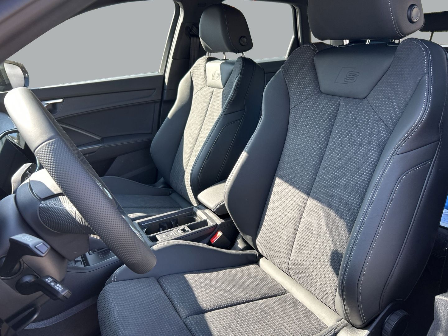 Fahrzeugabbildung Audi Q3 ADVANCED 35 TFSI LED+AHK+VIRTUAL+NAVI+CARPLAY