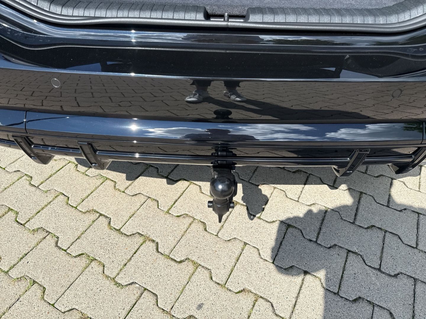 Fahrzeug 21 Fahrzeugabbildung Audi A6 e-tron AVANT PERFORMANCE LED+TECHPRO+AHK+B&O+