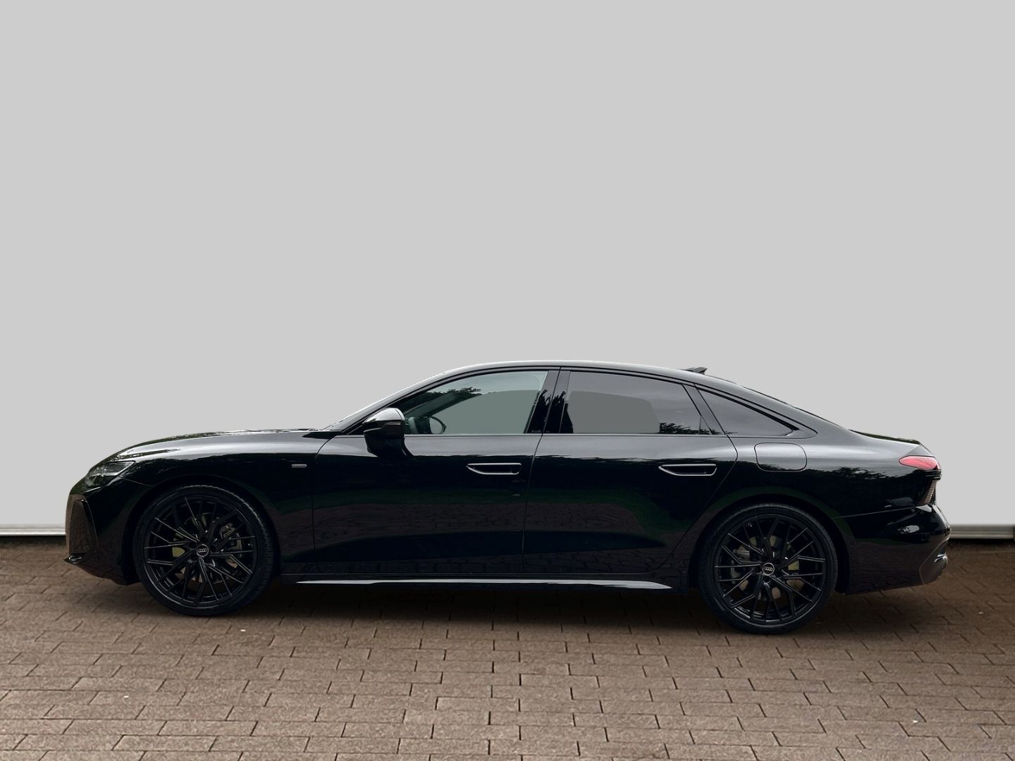 Fahrzeugabbildung Audi A6 Limousine edition one e-hybrid quattro 220 kW
