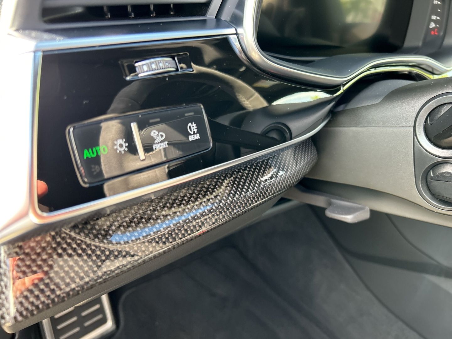 Fahrzeugabbildung Audi SQ8 EU6d 4.0 TFSI quattro competition plus