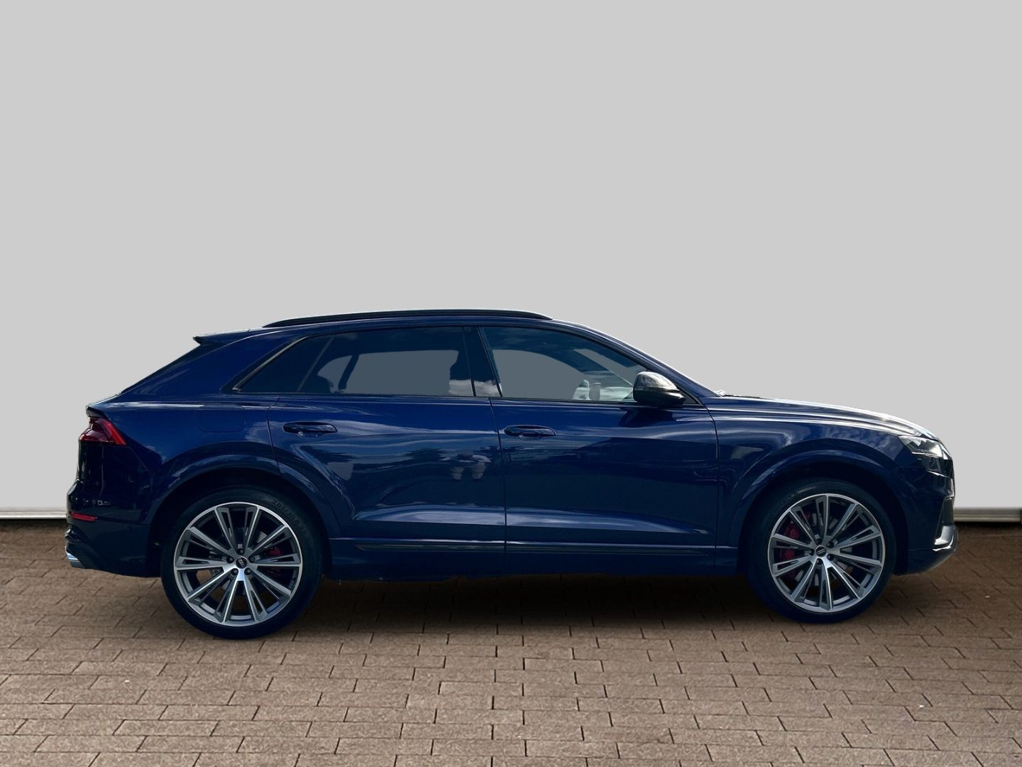 Fahrzeugabbildung Audi SQ8 EU6d 4.0 TFSI quattro competition plus