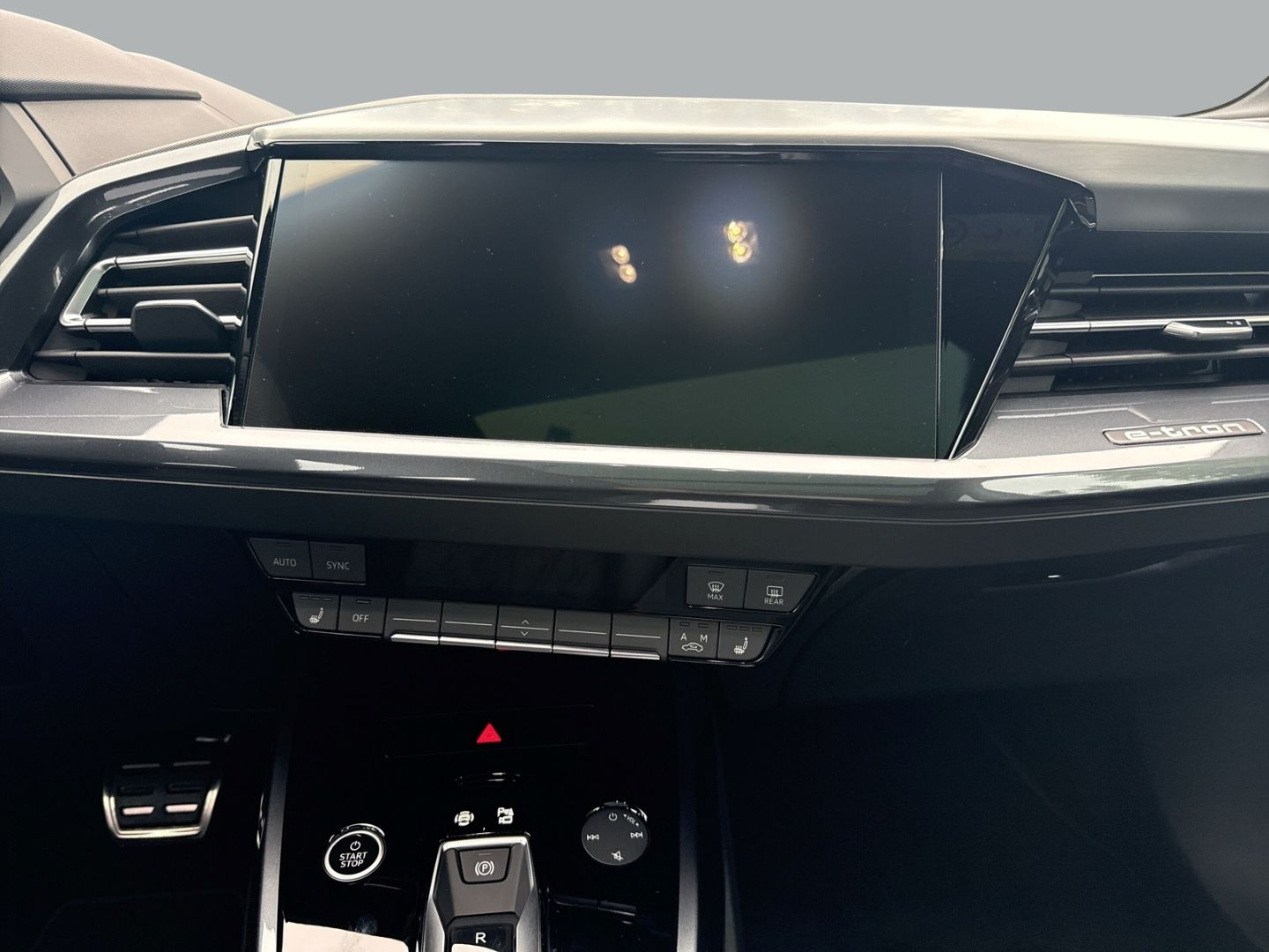 Fahrzeugabbildung Audi Q4 SPORTBACK 55 LED+AHK+HUD+PANO+KAMERA+SLINE