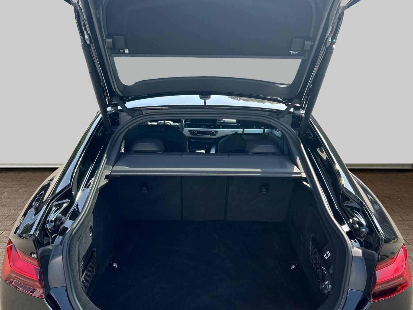 Fahrzeugabbildung Audi A5 Sportback 40 TFSI quattro S-LINE+MATRIX LED+A