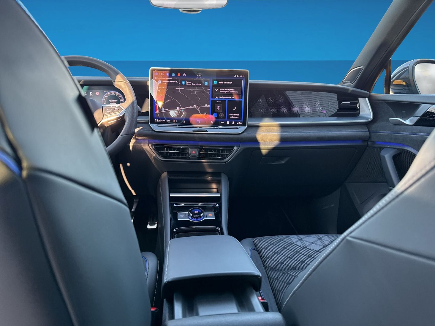 Fahrzeugabbildung Volkswagen Tayron 2.0 TDI R-Line 4Motion IDA Harman Kardon - mit KI generiert/bearbeitet