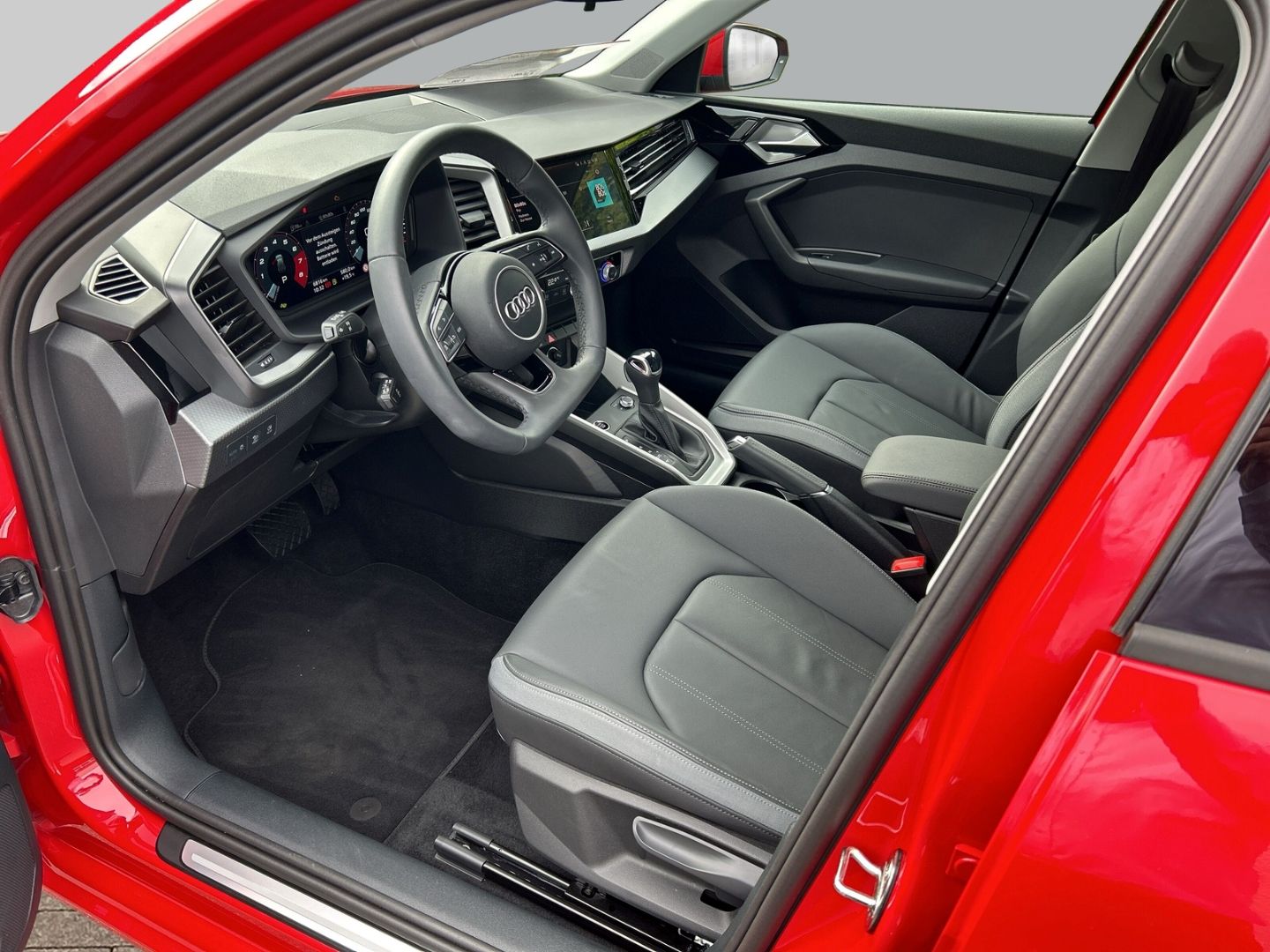 Fahrzeugabbildung Audi A1 Sportback advanced 25 TFSI S-tronic+LED+LEDER