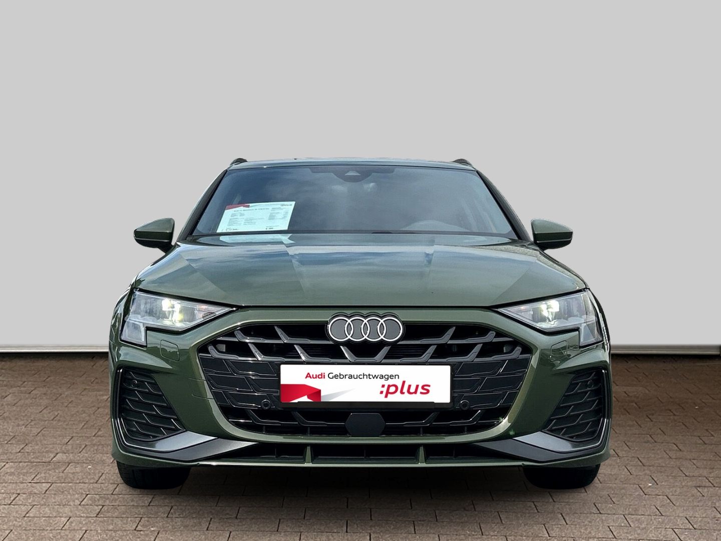 Fahrzeugabbildung Audi A3 Sportback 30 TFSI S-tronic S-line NAVI+VIRTUA