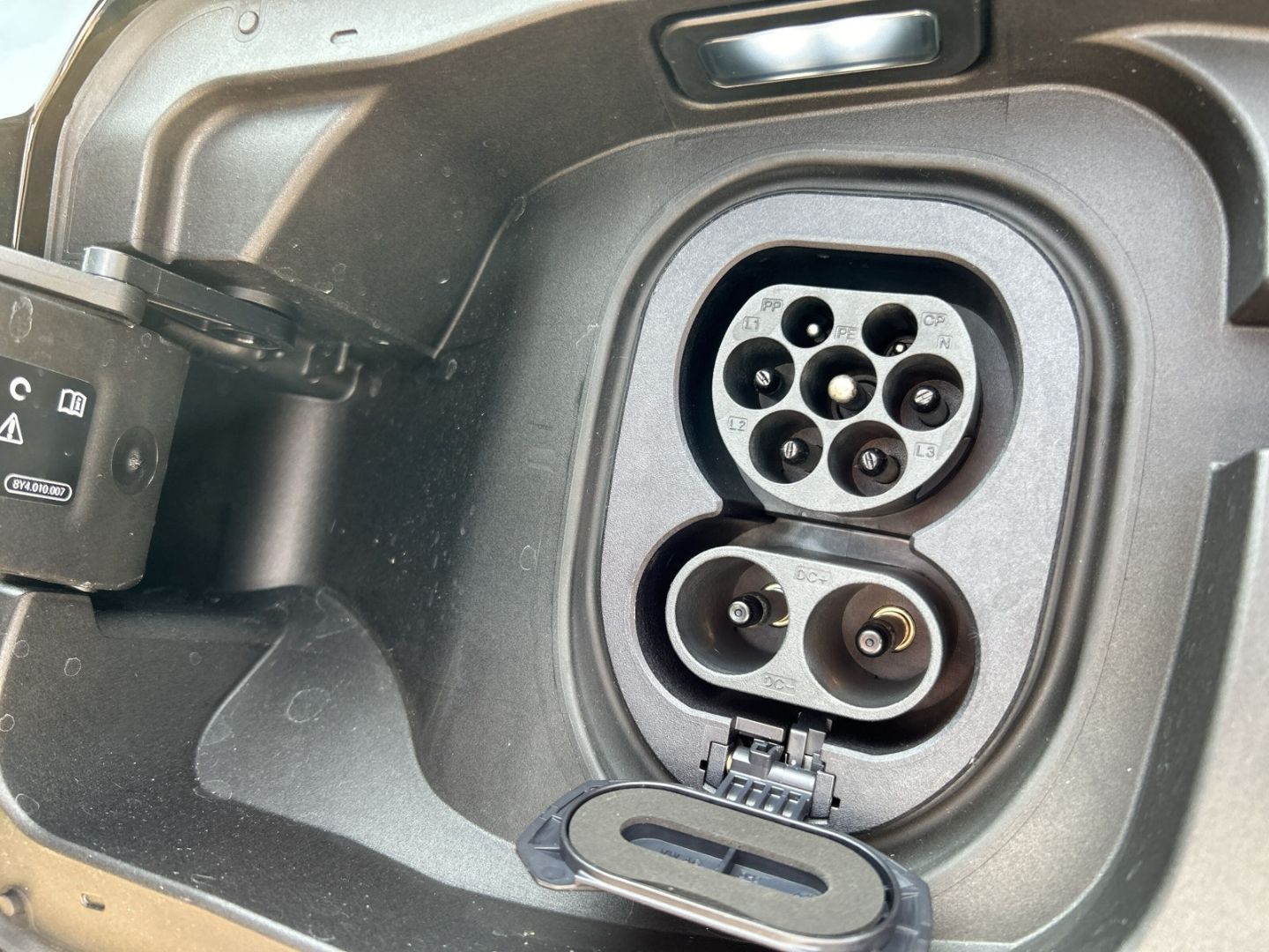 Fahrzeugabbildung Audi A6 AVANT E-TRON PERFORM. LED,PANO,TECH PLUS,B&O