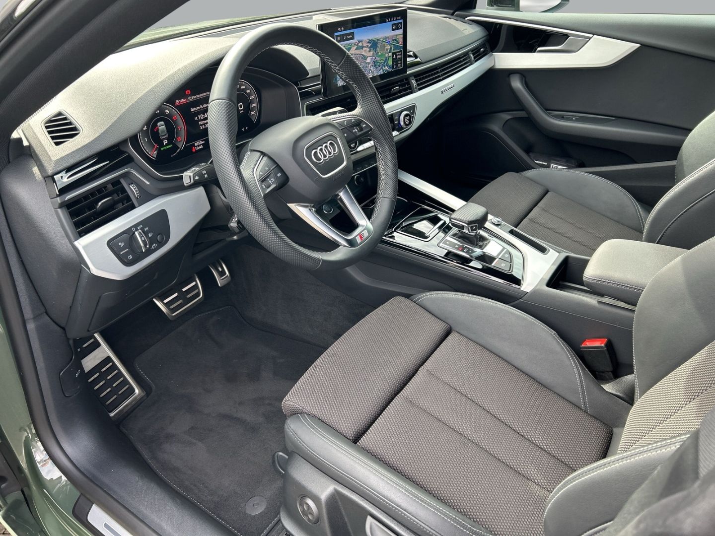 Fahrzeugabbildung Audi A5 Sportback 40 TFSI quattro S-tronic S-LINE+MAT