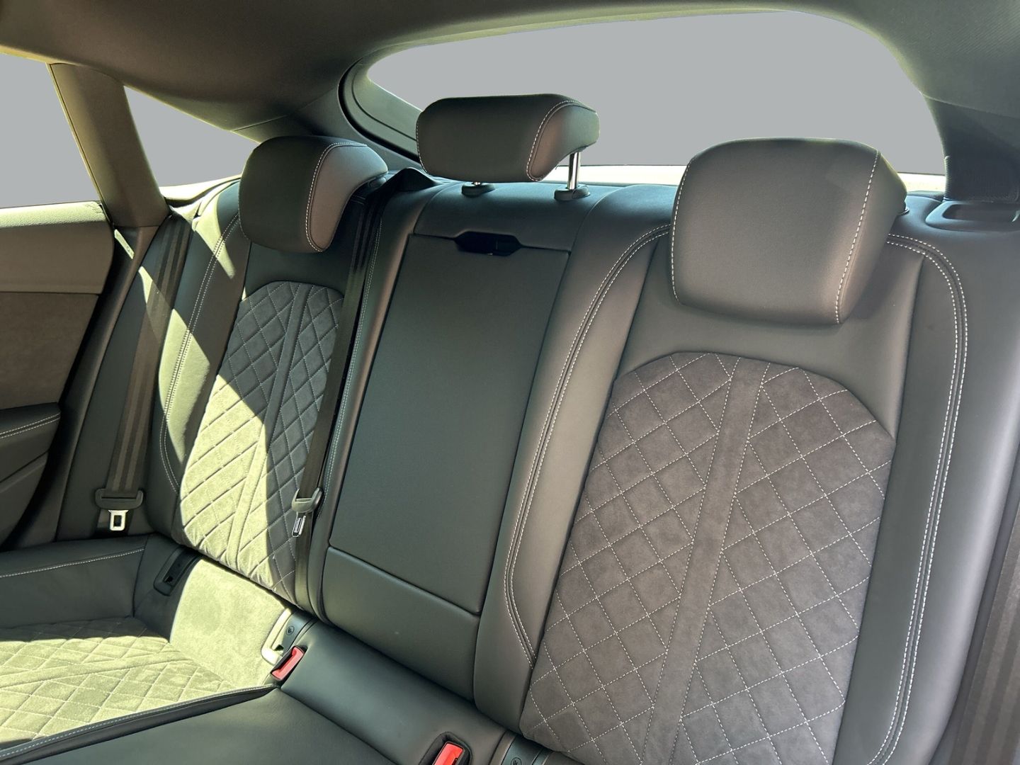 Fahrzeugabbildung Audi RS5 2.9 TFSI Sportback NAVI+LEDER+VIRTUAL+B&O+LE