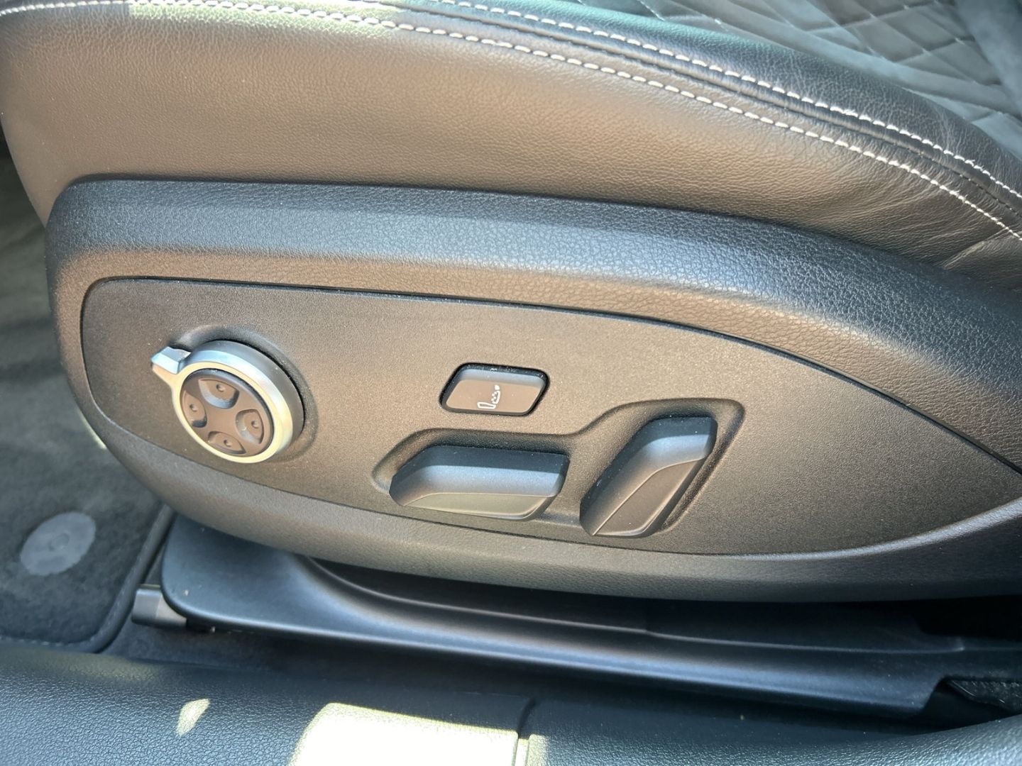 Fahrzeugabbildung Audi RS5 2.9 TFSI Sportback NAVI+LEDER+VIRTUAL+B&O+LE