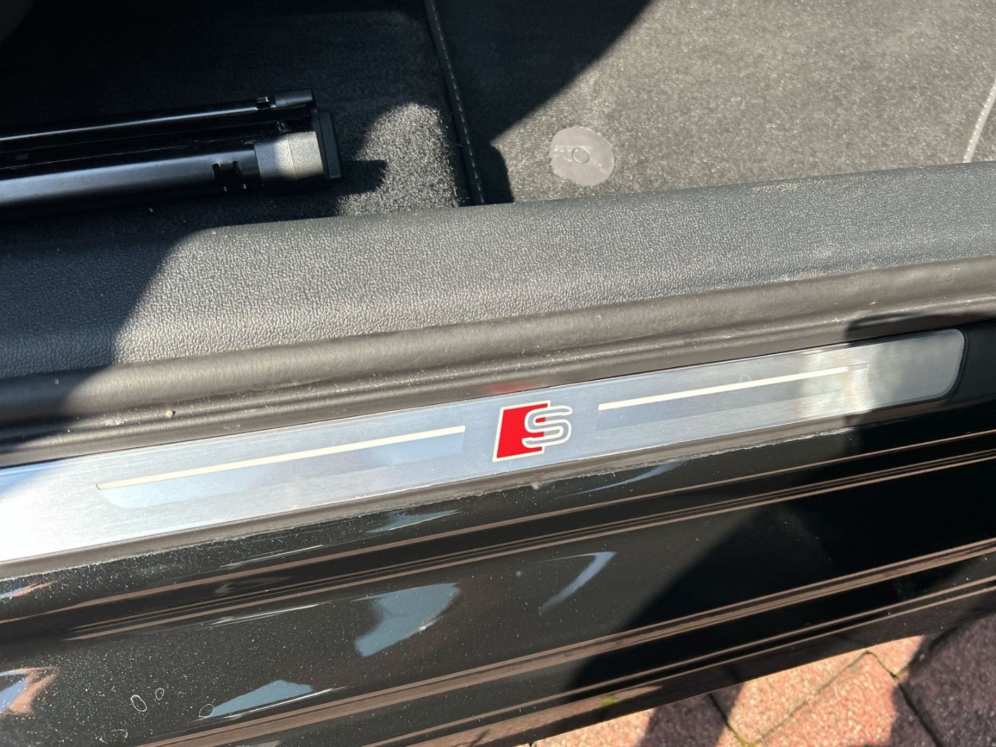 Fahrzeugabbildung Audi S3 Limousine 2.0 TFSI quattro NAVI+LEDER+B&O