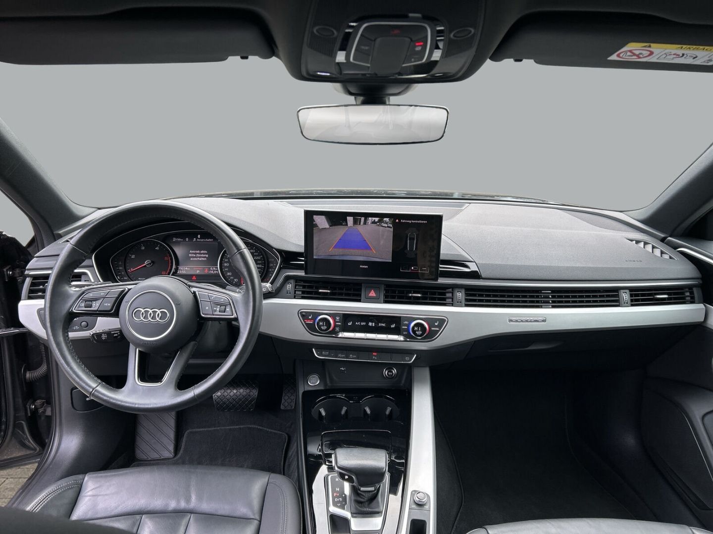 Fahrzeugabbildung Audi A4 Avant 2.0 40 TDI quattro advanced Navi Leder - mit KI generiert/bearbeitet