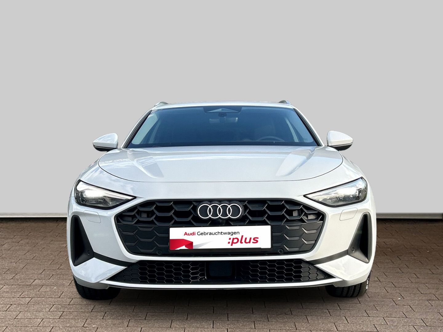 Fahrzeugabbildung Audi A5 Avant TFSI quattro AHK+NAVI+LEDER+LED+ACC+KAM - mit KI generiert/bearbeitet