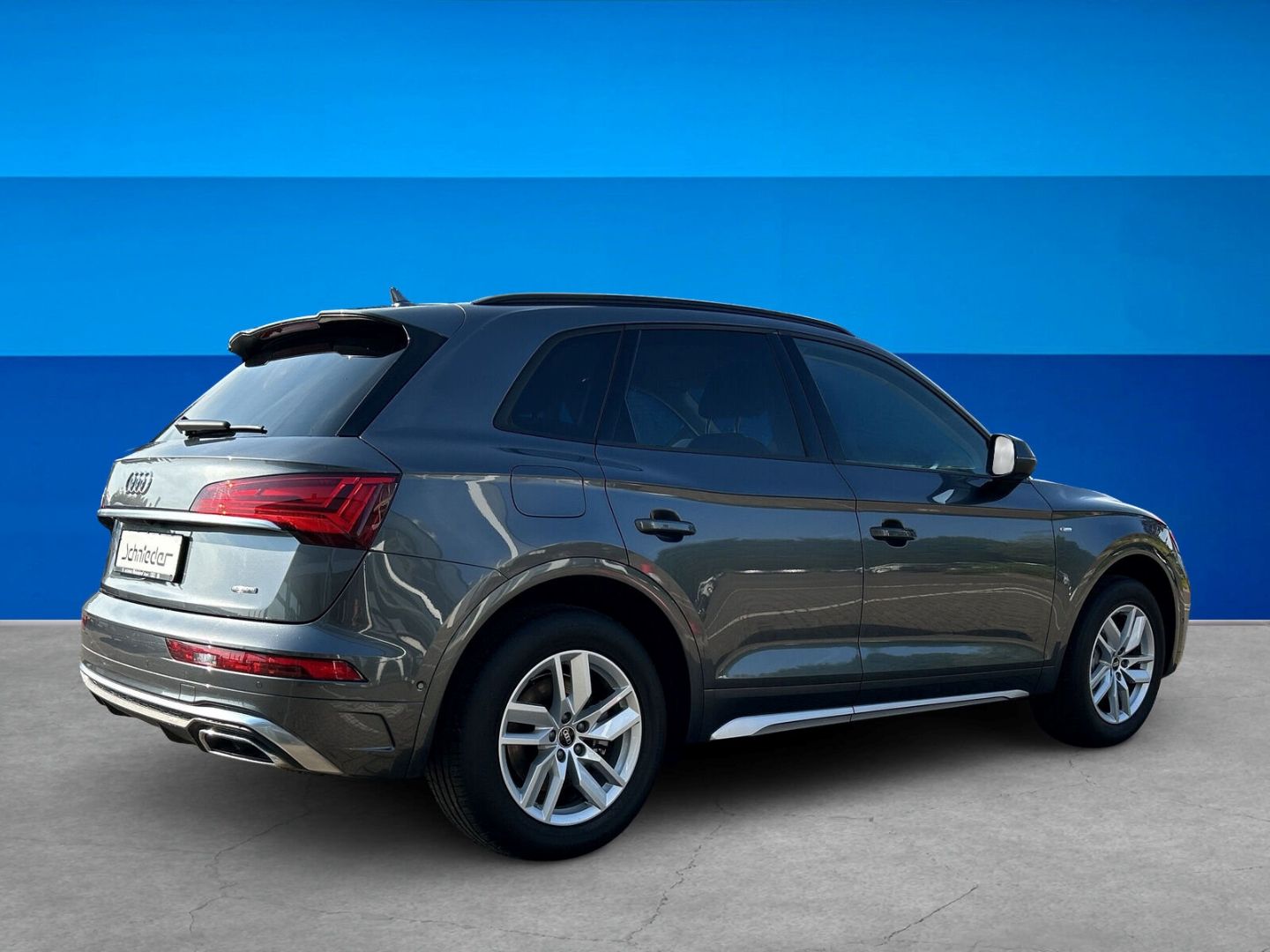 Fahrzeug 10 Fahrzeugabbildung Audi Q5 40 TDI QUATTRO+SLINE+LED+LUFT+AHK+SHZ+NAVI - mit KI generiert/bearbeitet