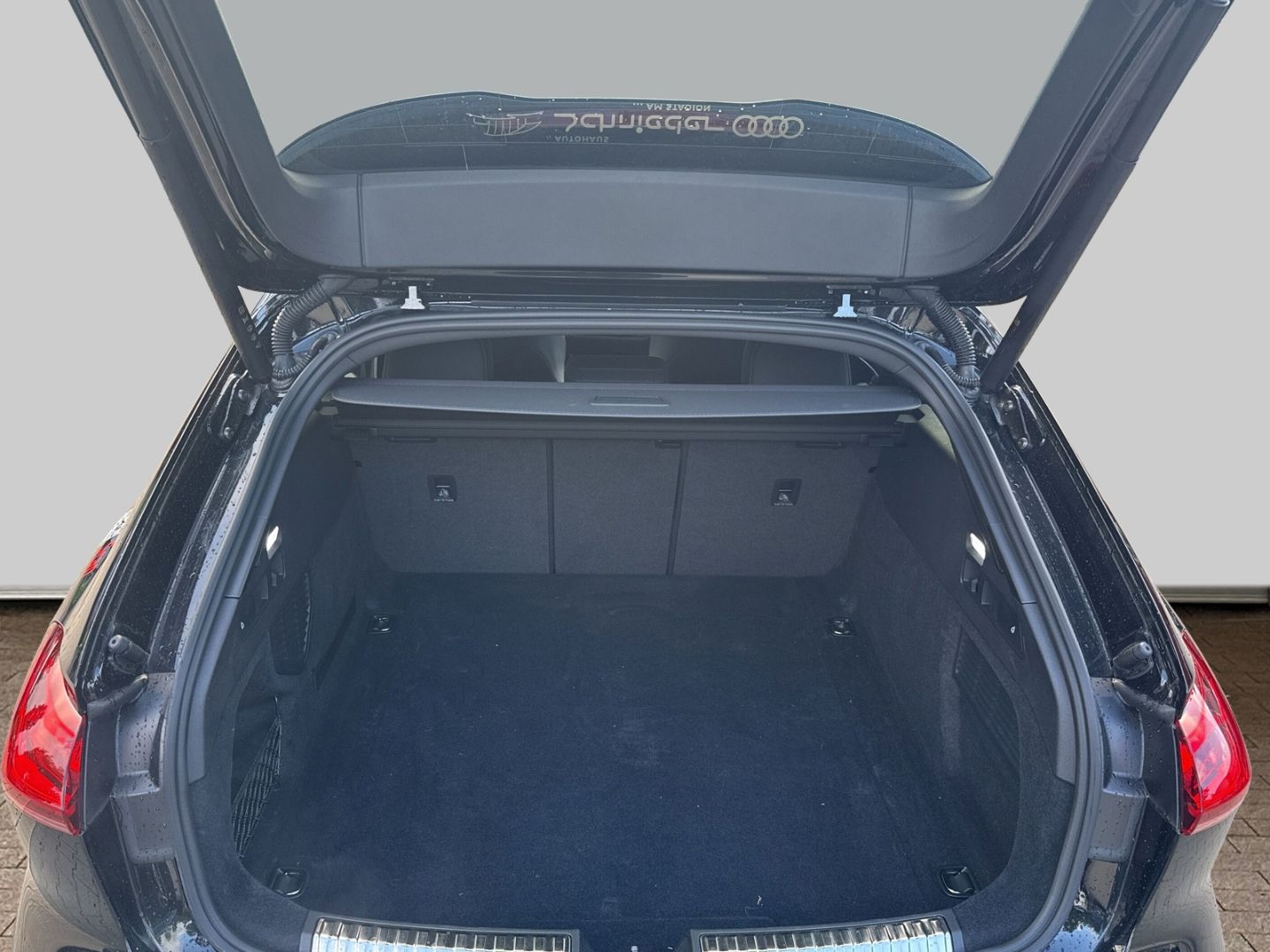 Fahrzeugabbildung Audi A5 Avant 2.0 TDI quattro HUD+NAVI+LEDER+VIRTUAL