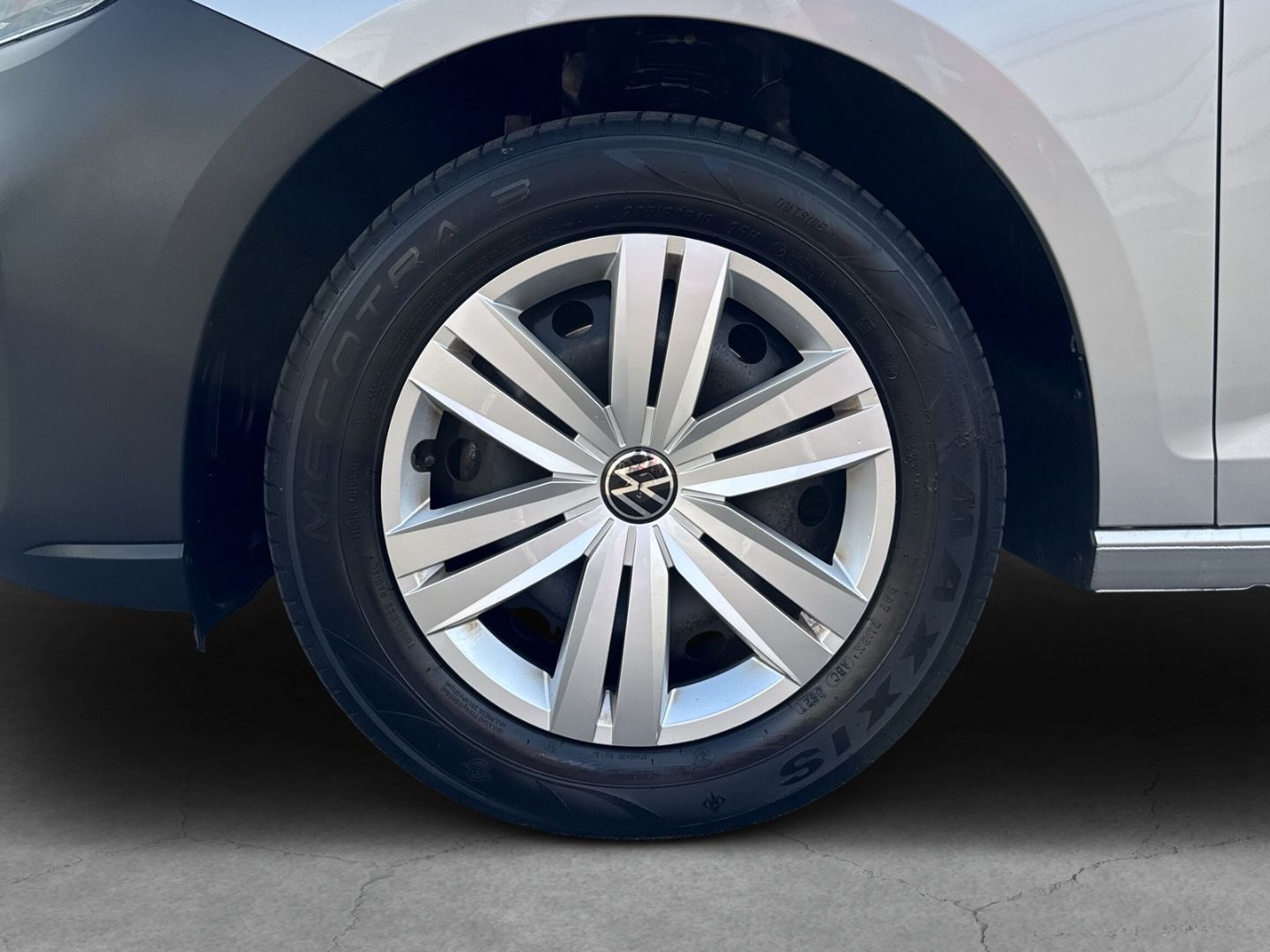 Fahrzeugabbildung Volkswagen Caddy 2.0 TDI Rückfahrkamera Climatronic Navi