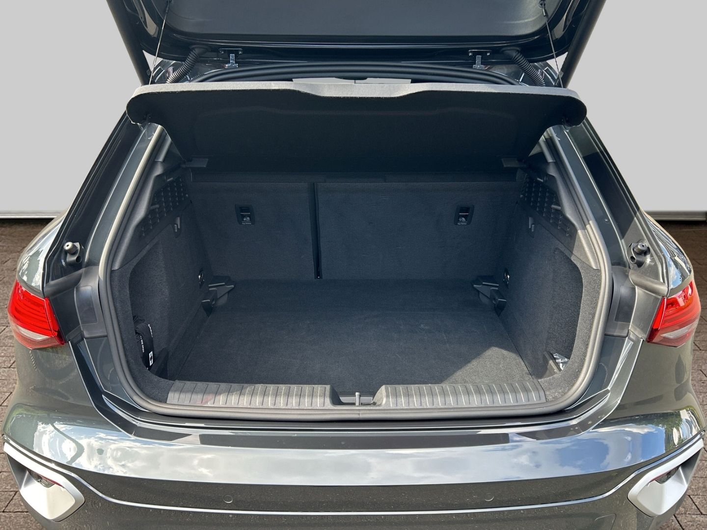 Fahrzeugabbildung Audi A3 allstreet 35 1.5 TFSI S tronic Kamera AHK Sta
