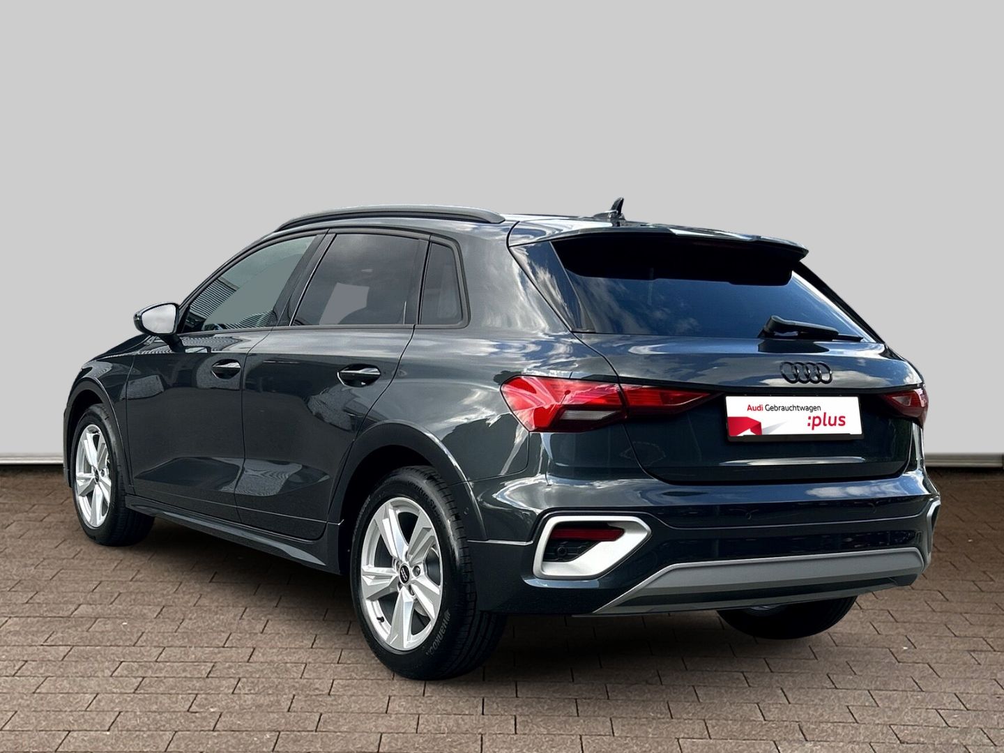 Fahrzeugabbildung Audi A3 allstreet 35 1.5 TFSI S tronic Kamera AHK Sta